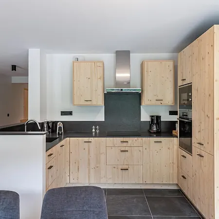 118m², Pres Des Pistes, 8 Personnes, 5 Flocons Or - Fr-1-570-44 *
